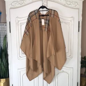 NWT plaid scarf blanket shawl wrap cape in tan beige black white Gorgeous poncho
